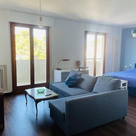 Apartamento Attico Vista E Fronte Mare Zaffiroblu Con Posto Auto Montesilvano Marina Exterior foto